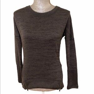 Athleta Blissful Shark Bite Sweatshirt XXS